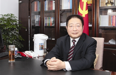 毛小兵:青海省委原常委被开除党籍公职 收受贿赂与人